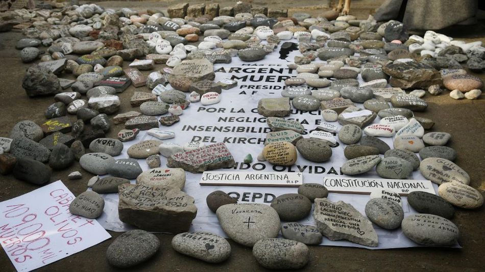 El Gobierno recogió las piedras de la marcha y hará un ...